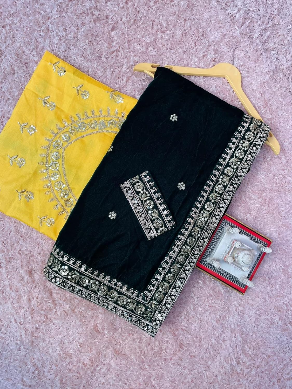 Jayamar Pretty Designer Velvet Saree Embroidary Sequence Work With Unstitched Blouse™